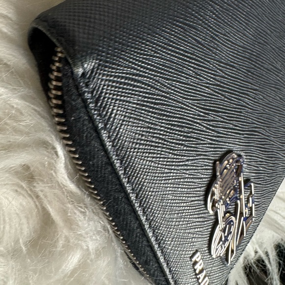 Authentic Prada Saffiano Leather Navy Blue Organizer Wallet - Picture 11 of 13